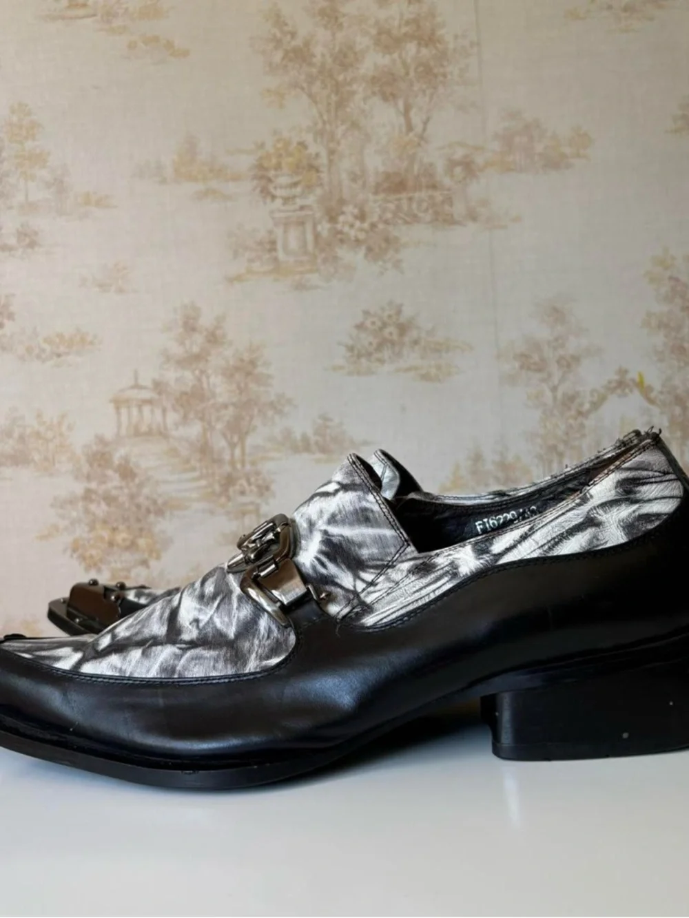 Fiesso by Aurelio Garcia Y2K Black Goth Metal Toe Leather Loafer Shoes 43